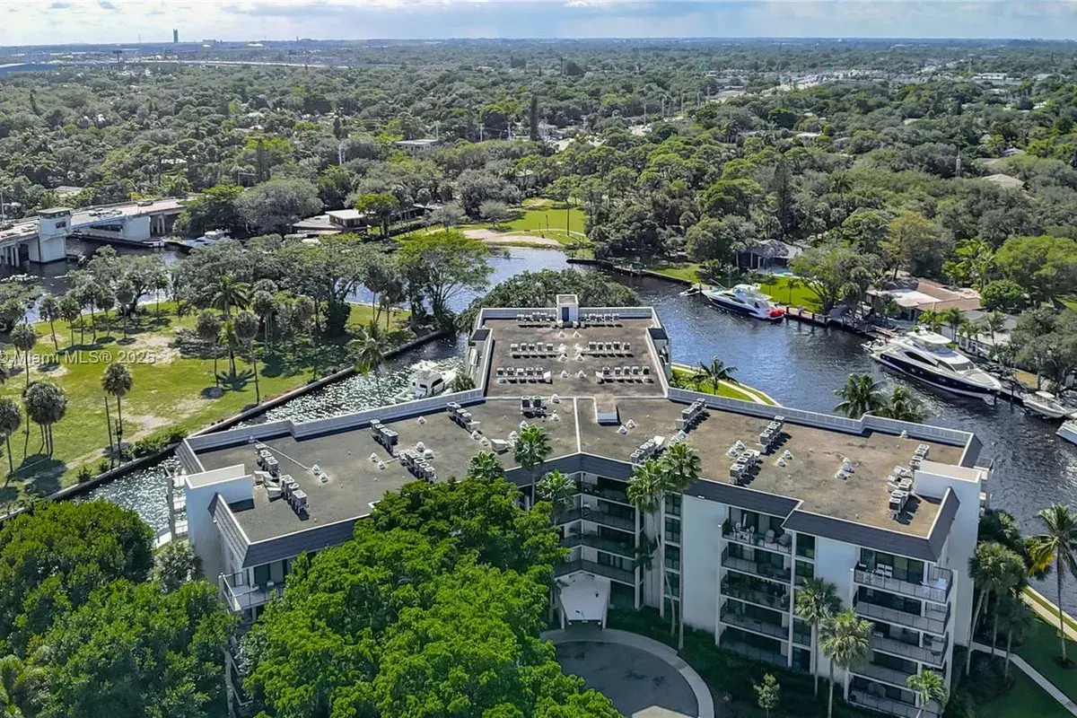 1350 River Reach Dr # 118, Fort Lauderdale FL 33315