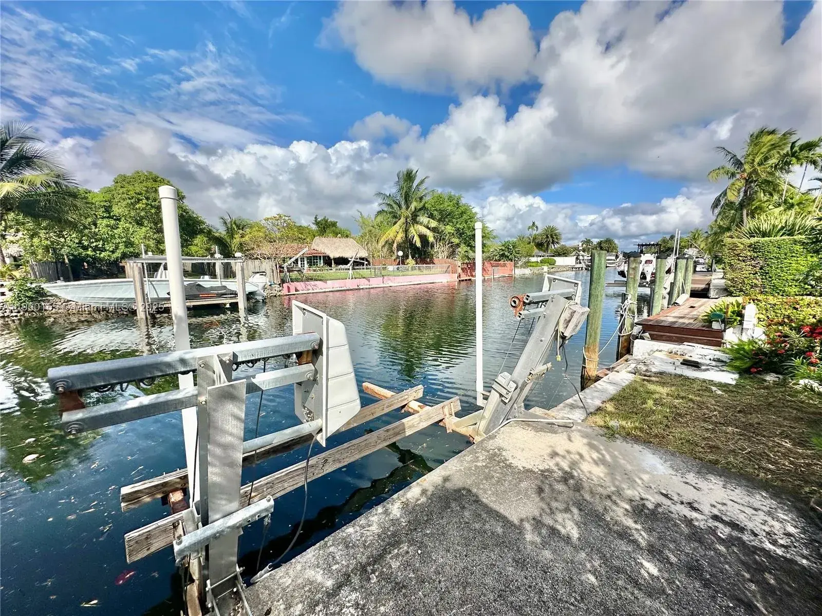 1825 Keystone Blvd, North Miami FL 33181 photo 2