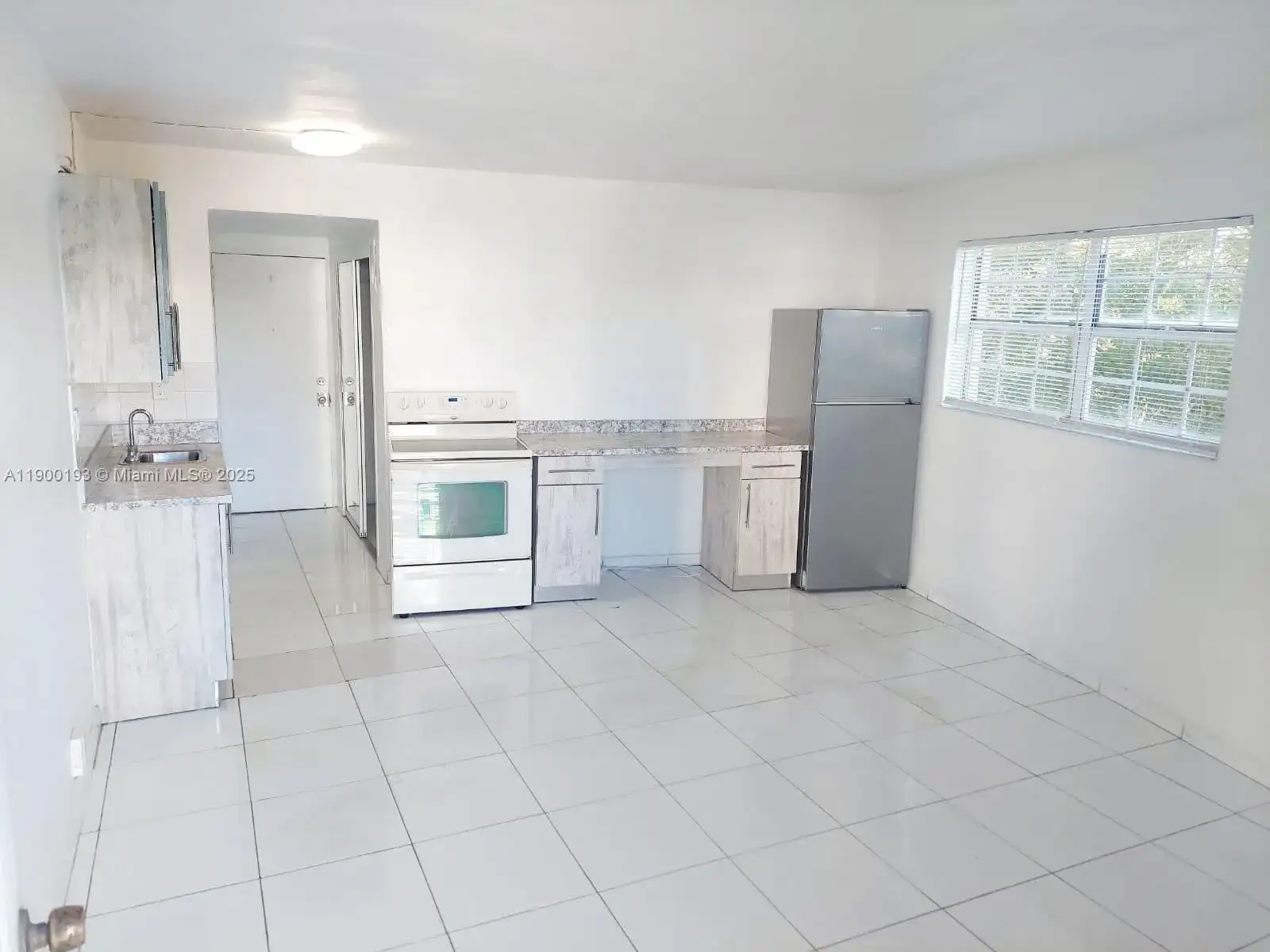 6484 Indian Creek Dr # 223, Miami Beach FL 33141 photo 2