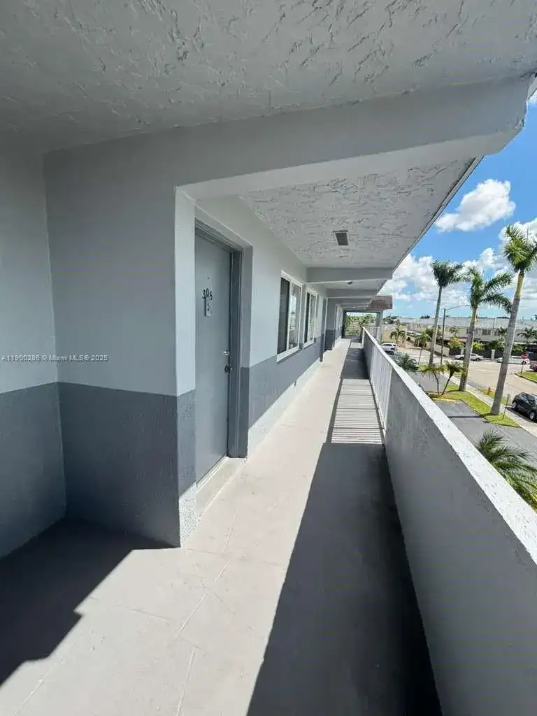 11005 SW 1st St # 302, Sweetwater FL 33174 photo 2