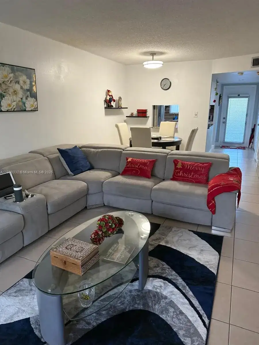 2900 N Pine Island Rd # 209, Sunrise FL 33322 photo 2