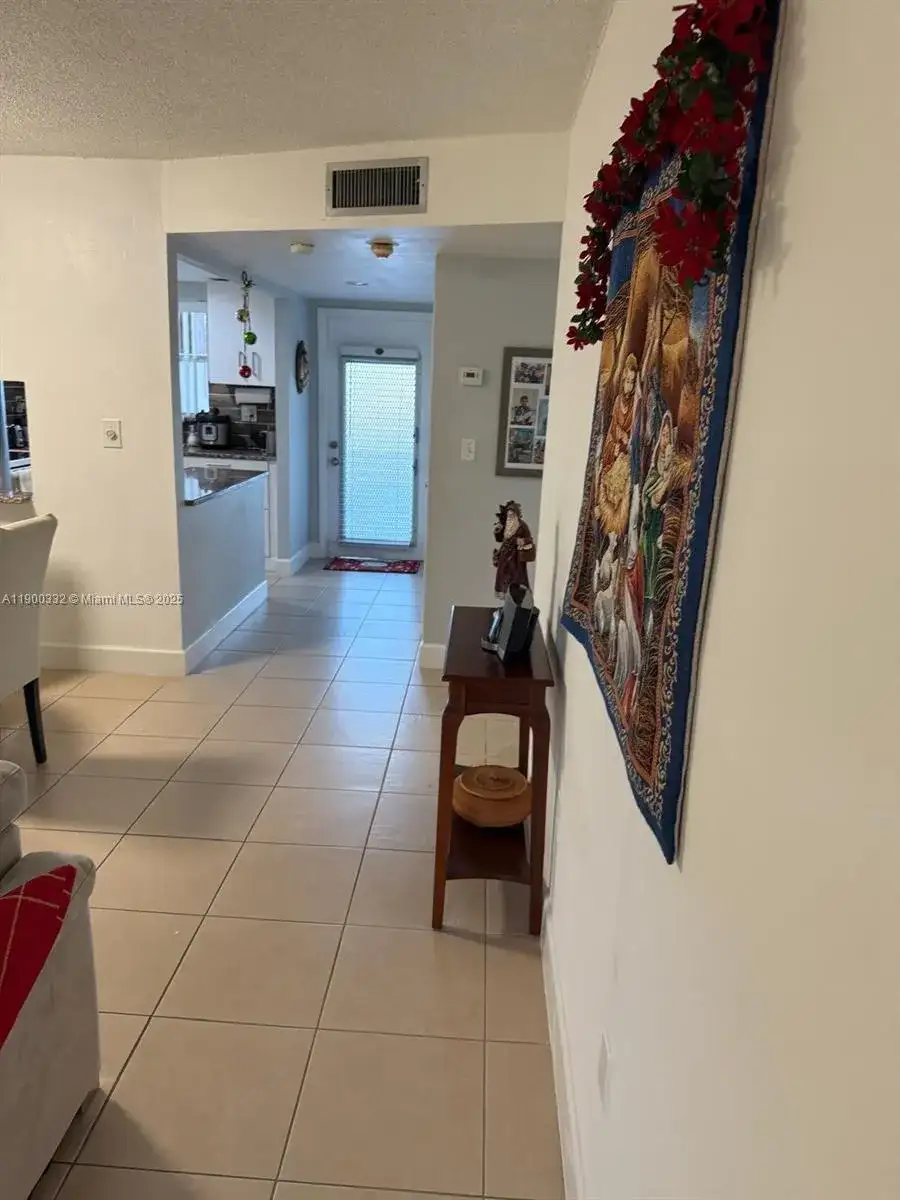 2900 N Pine Island Rd # 209, Sunrise FL 33322 photo 5