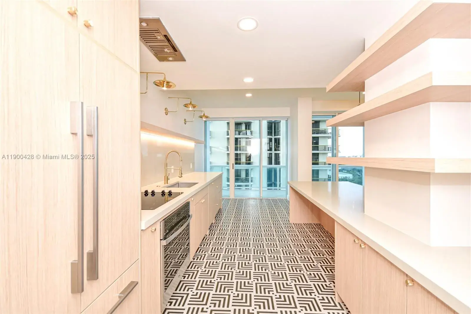 10101 Collins Ave # 7D, Bal Harbour FL 33154