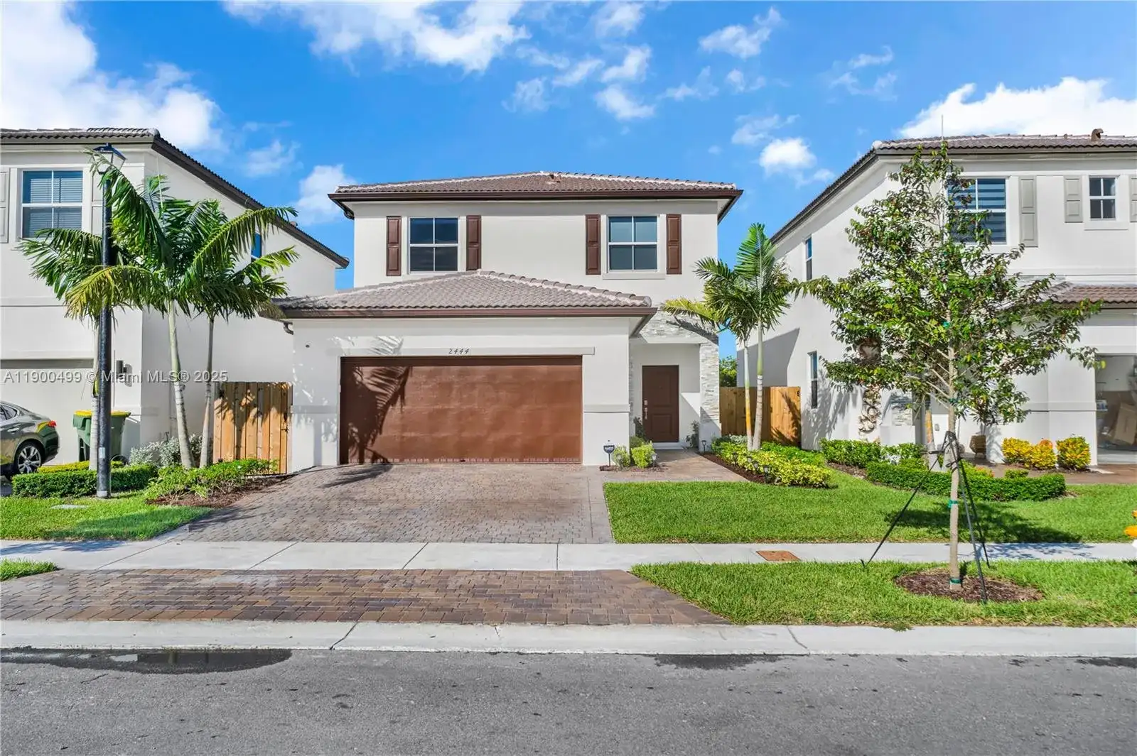 2444 SE 24th Ave, Homestead FL 33035 photo 2