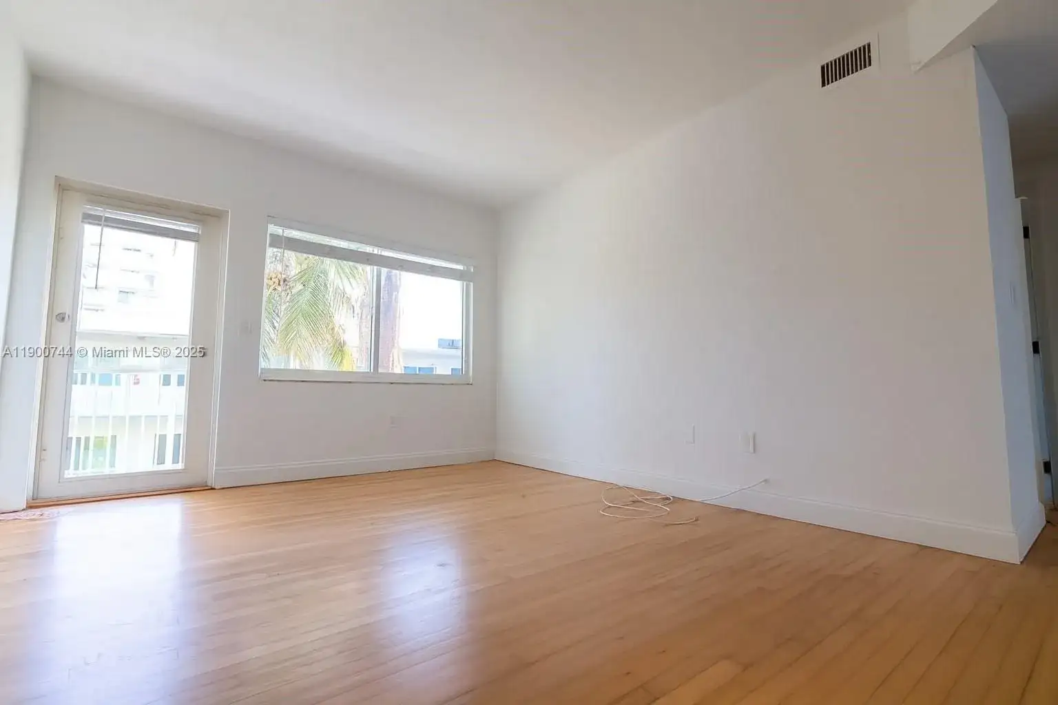 7207 Bay Dr # 19, Miami Beach FL 33141 photo 4