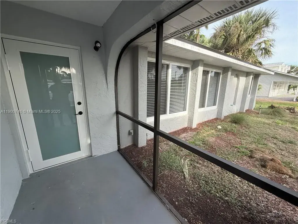 304 N Ave, Other City - In The State Of Florida FL 33936