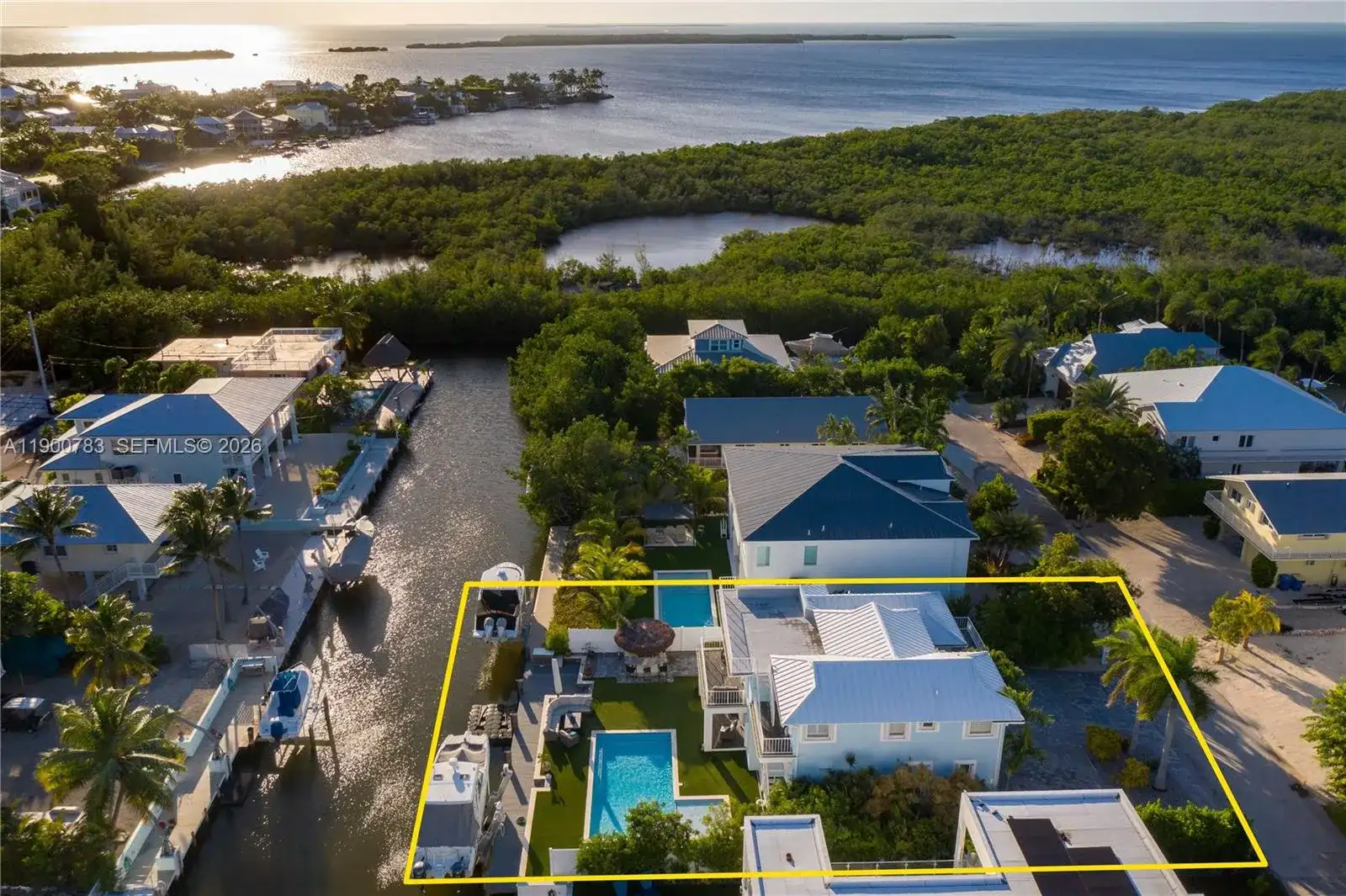 111 Spoonbill Rd, Tavernier FL 33070 photo 2
