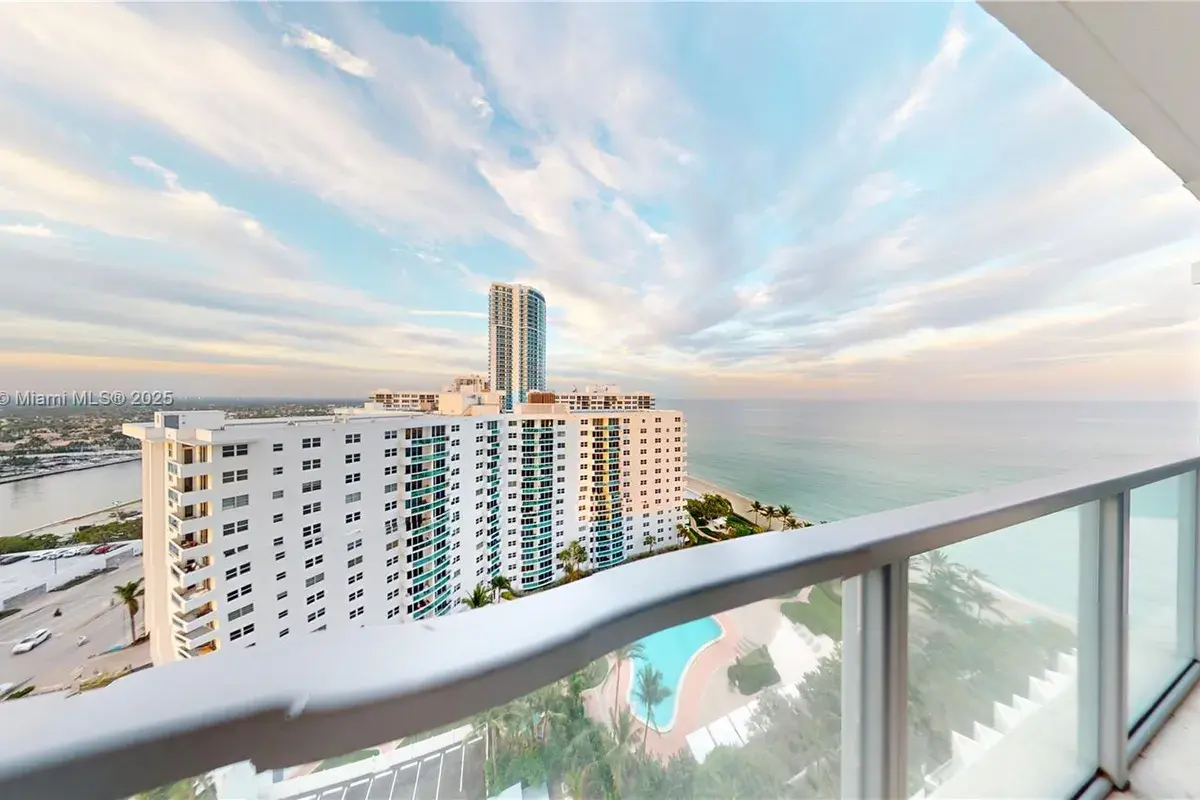 3101 S Ocean Dr # 1705, Hollywood FL 33019