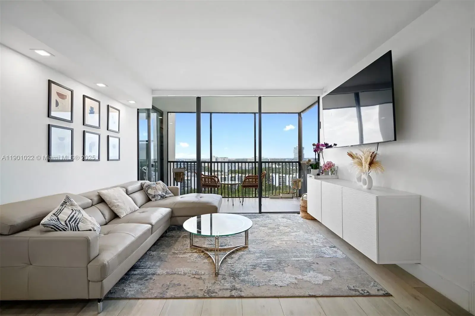 20301 W Country Club Dr # 1822, Aventura FL 33180