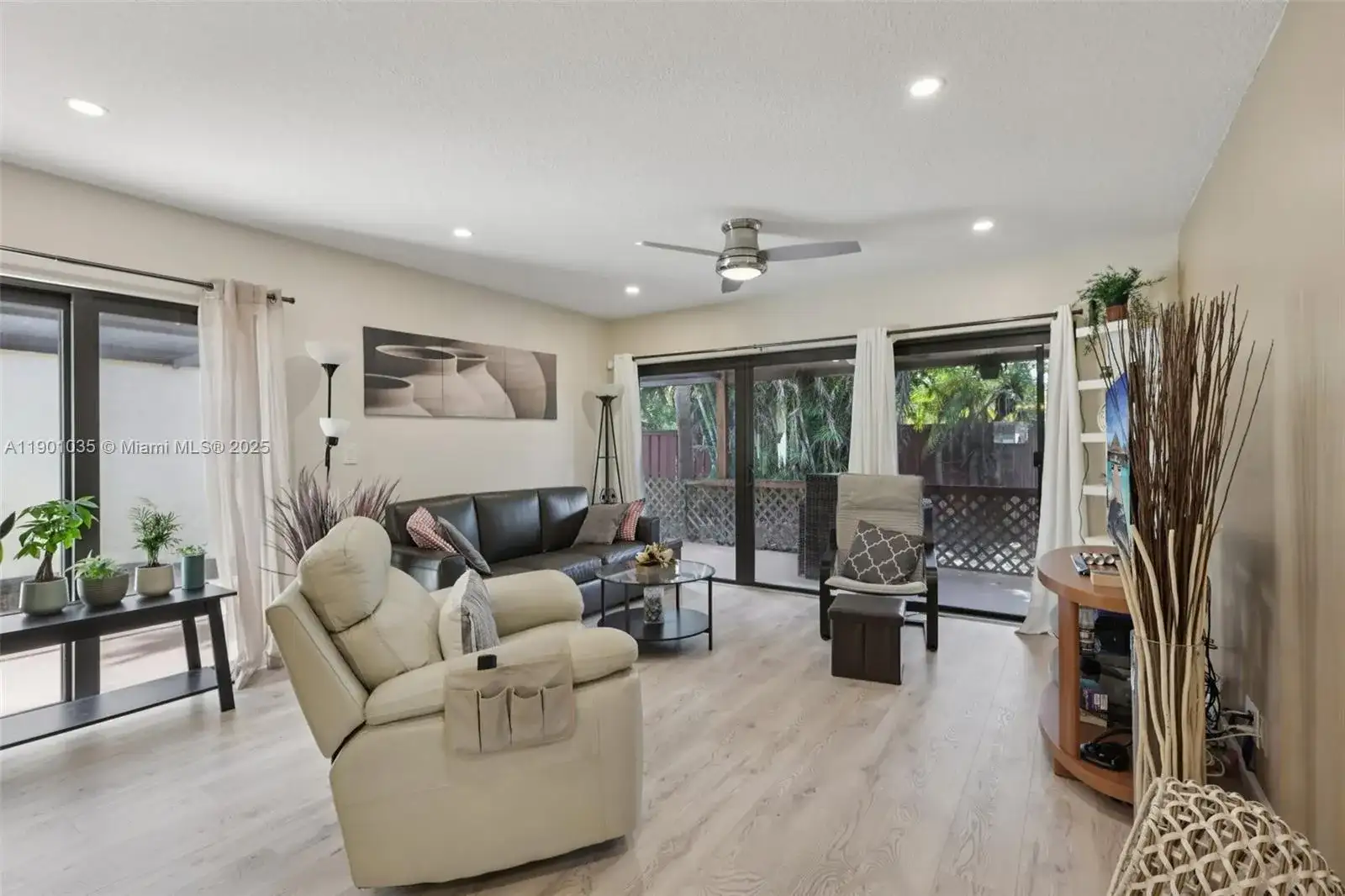 4702 Satinwood Trl, Coconut Creek FL 33063 photo 3