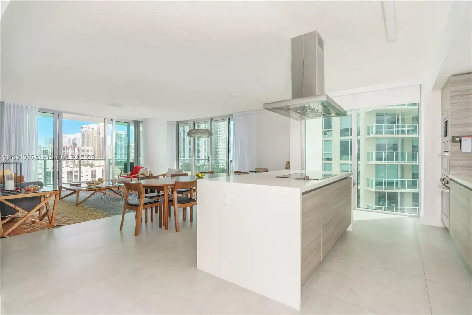 300 Sunny Isles Blvd # 1101, Sunny Isles Beach FL 33160 photo 4