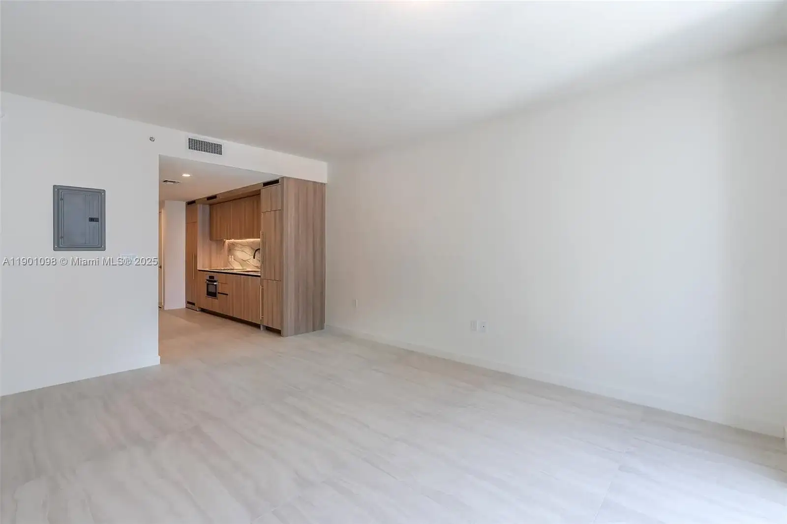 77 SE 5th Street # 2107, Miami FL 33143 photo 4