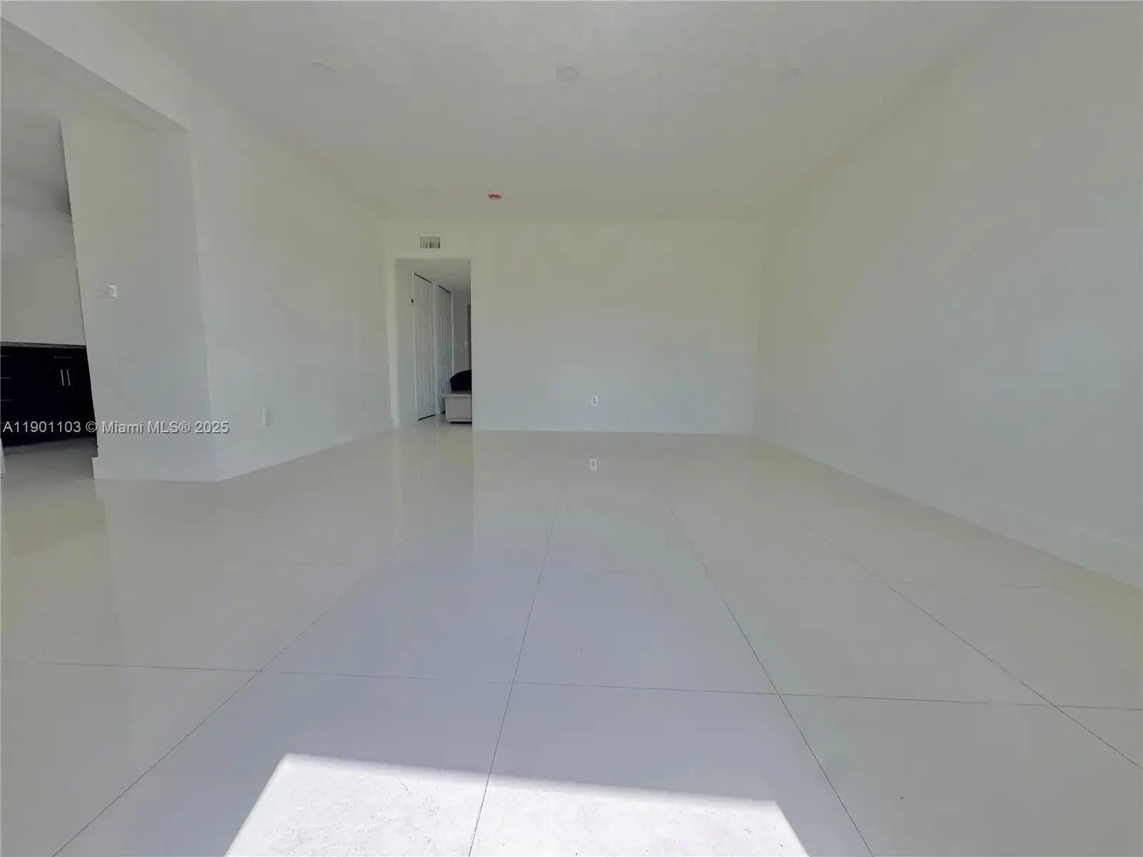 5101 SW 112th Pl, Miami FL 33165 photo 4