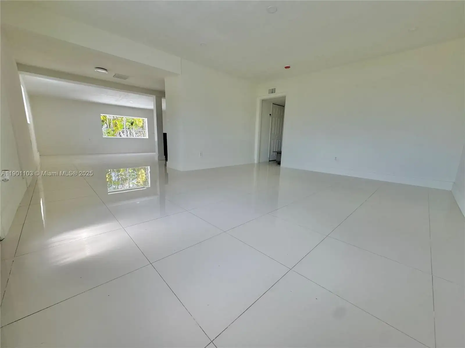 5101 SW 112th Pl, Miami FL 33165 photo 5