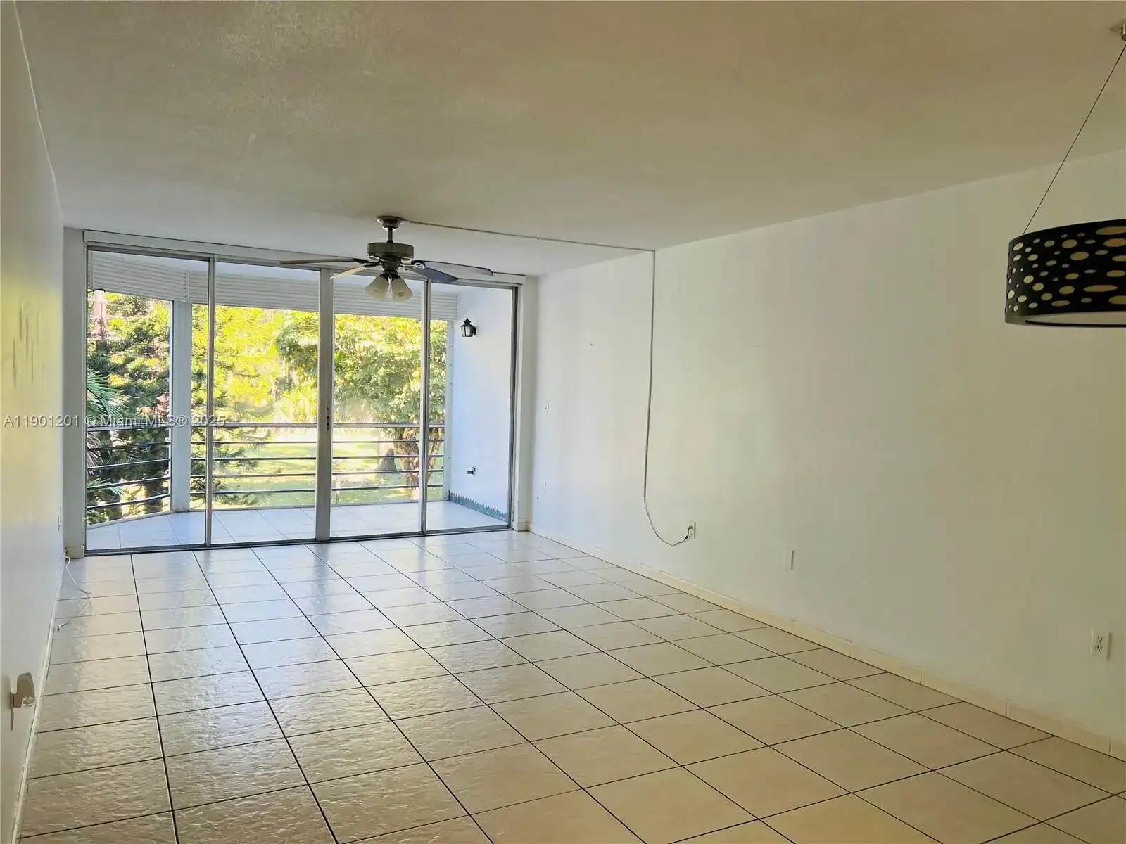 1351 NE 191st St # E211, Miami FL 33179 photo 4