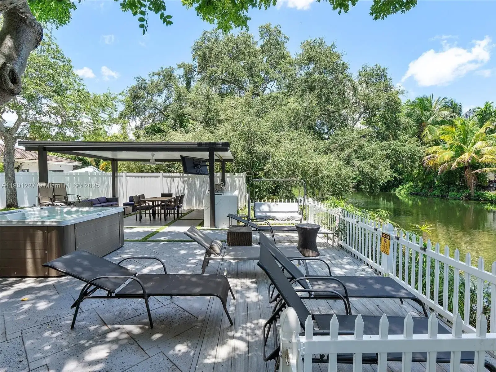 11843 W Biscayne Canal Rd, Miami FL 33161 photo 4