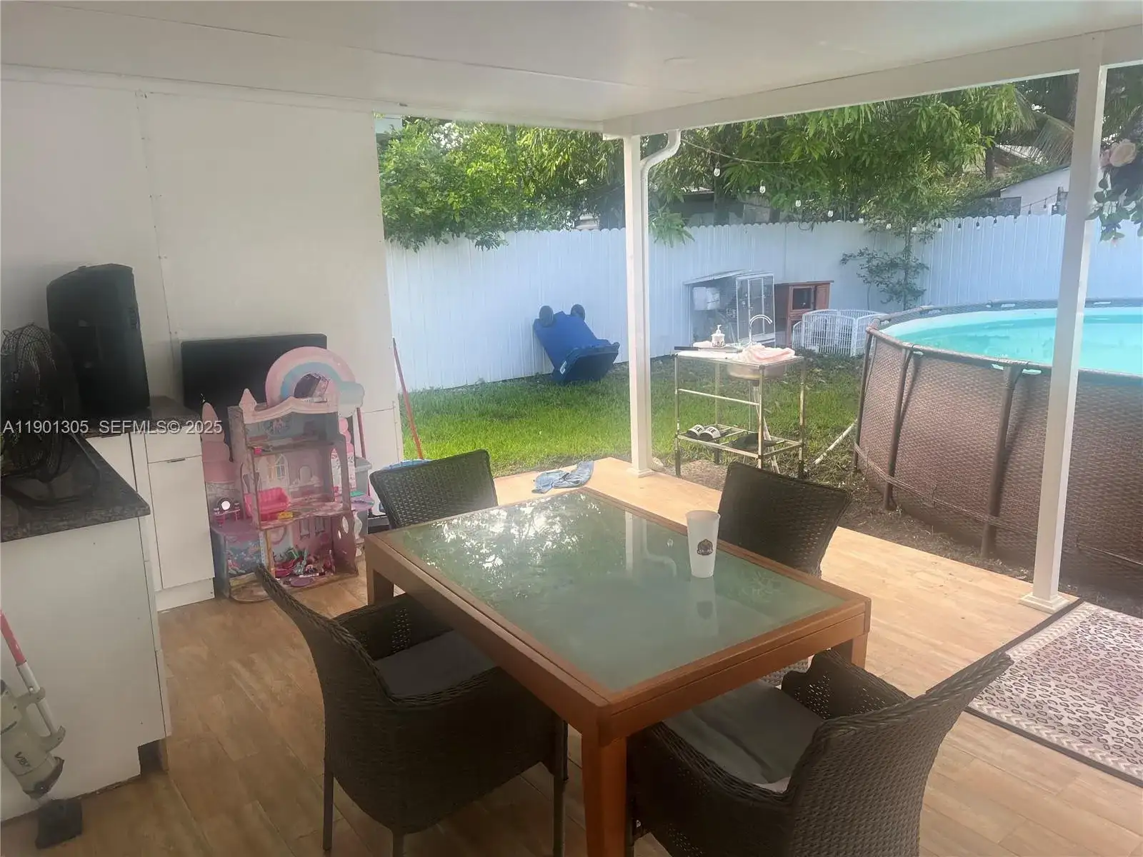 1858 NW 115th St, Miami FL 33167 photo 3