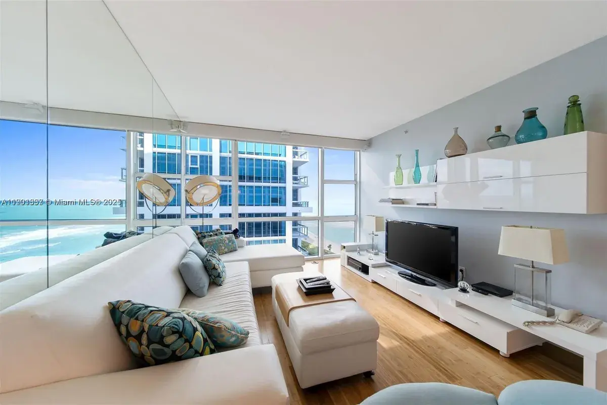 6801 Collins Ave # 1209, Miami Beach FL 33141