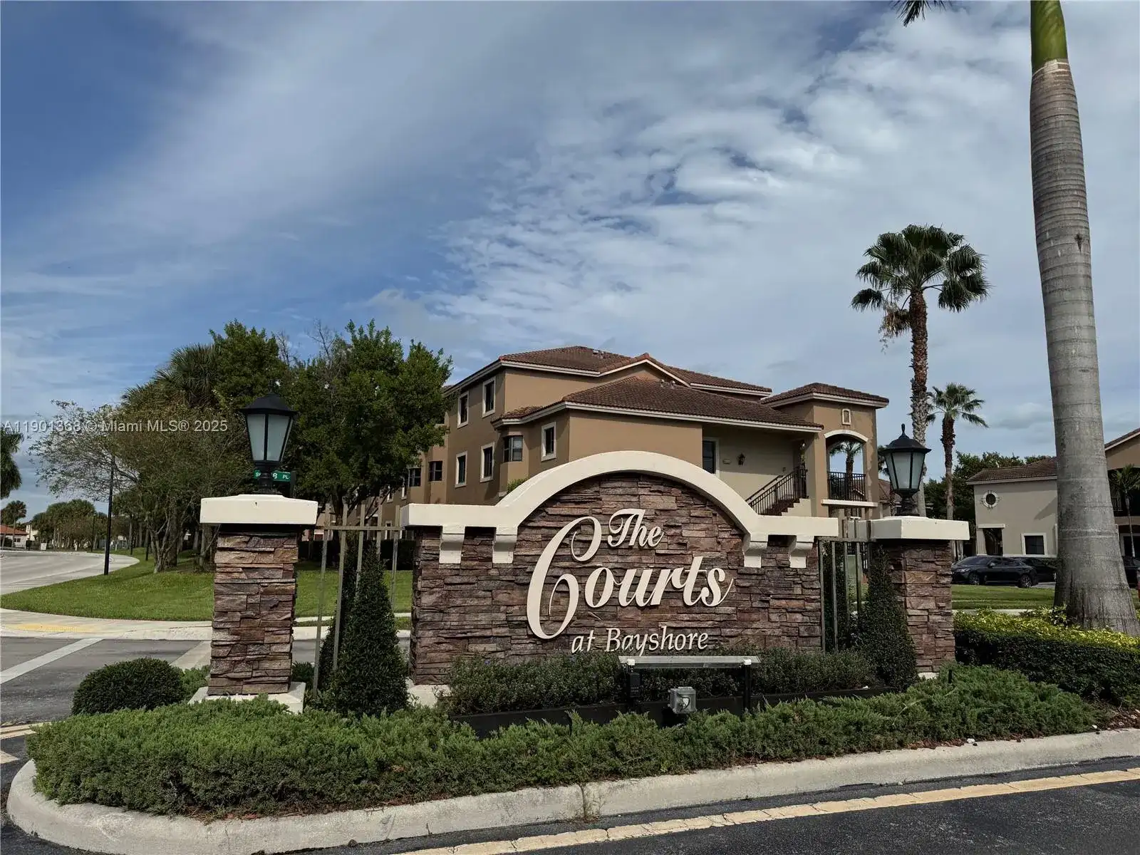22411 SW 88th Pl # 26, Cutler Bay FL 33190 photo 2