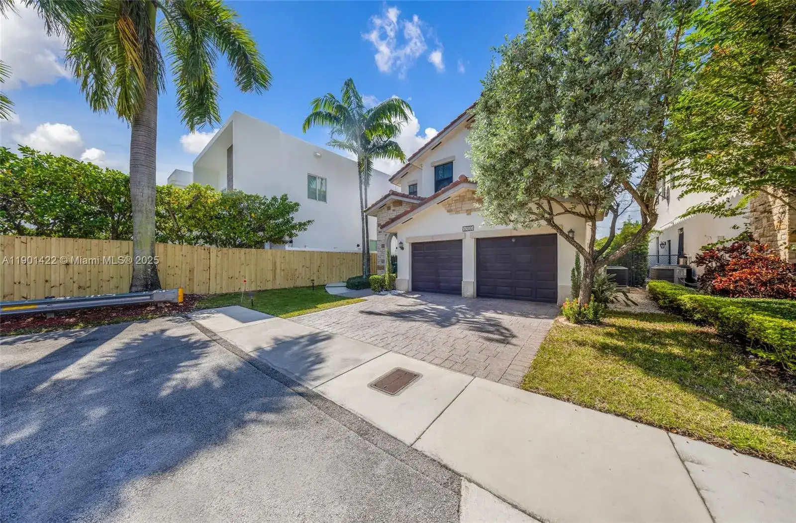 6900 NW 106th Ave, Doral FL 33178 photo 3