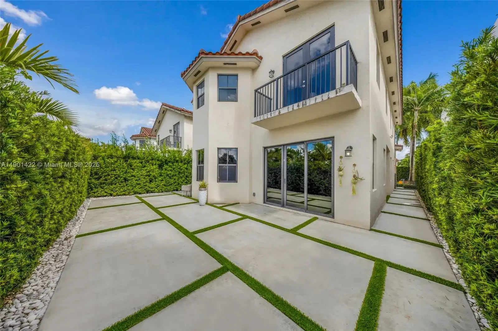 6900 NW 106th Ave, Doral FL 33178 photo 5