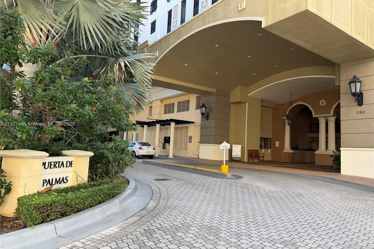 888 S Douglas Rd # 917, Coral Gables FL 33134