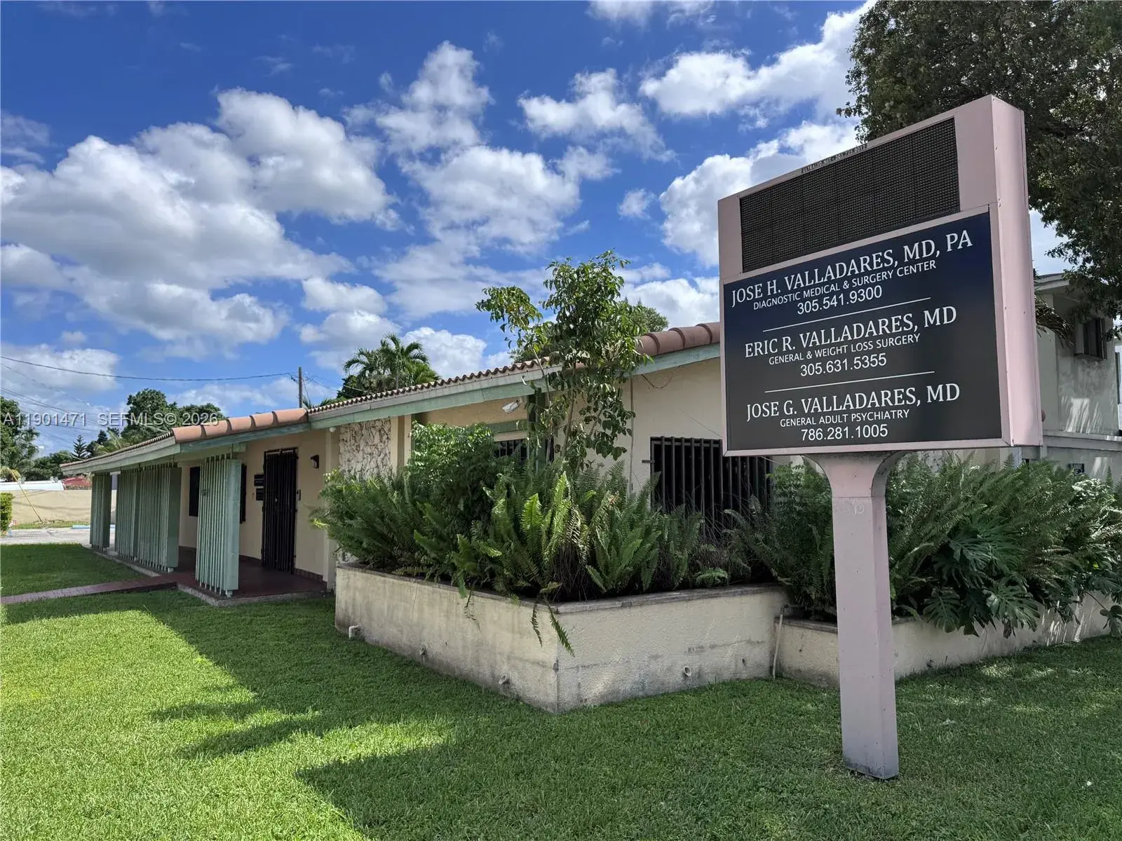 2660 SW 3rd St, Miami FL 33135
