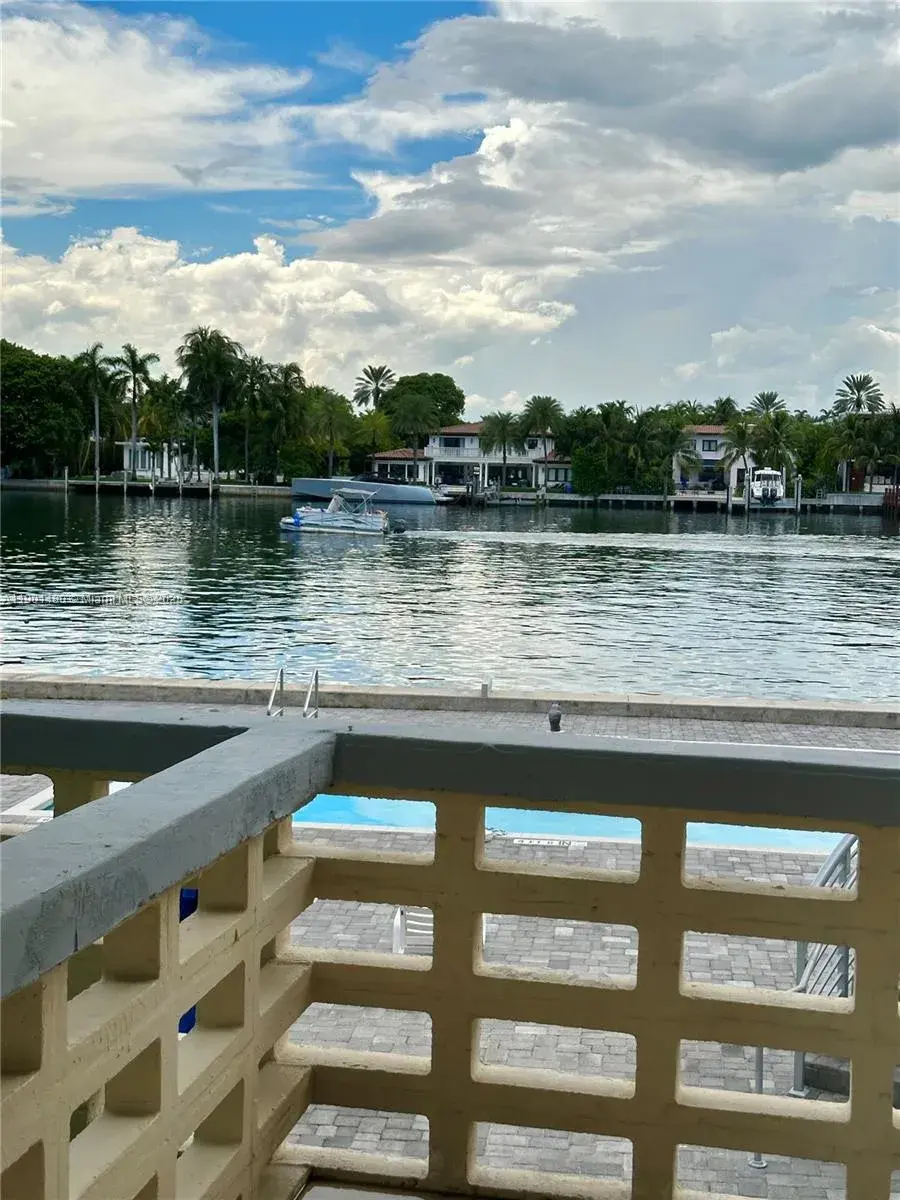 6484 Indian Creek Drive # 136, Miami Beach FL 33141