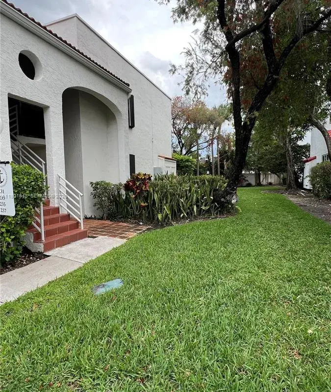 3578 Magellan Cir # 3, Aventura FL 33180