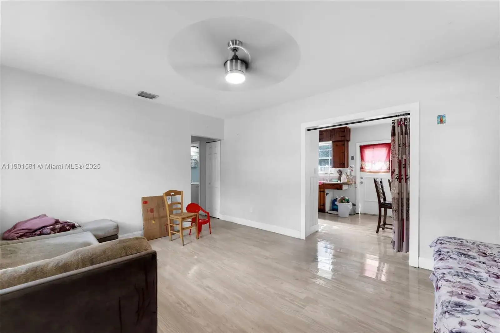 538 NW 11th St, Homestead FL 33030 photo 4