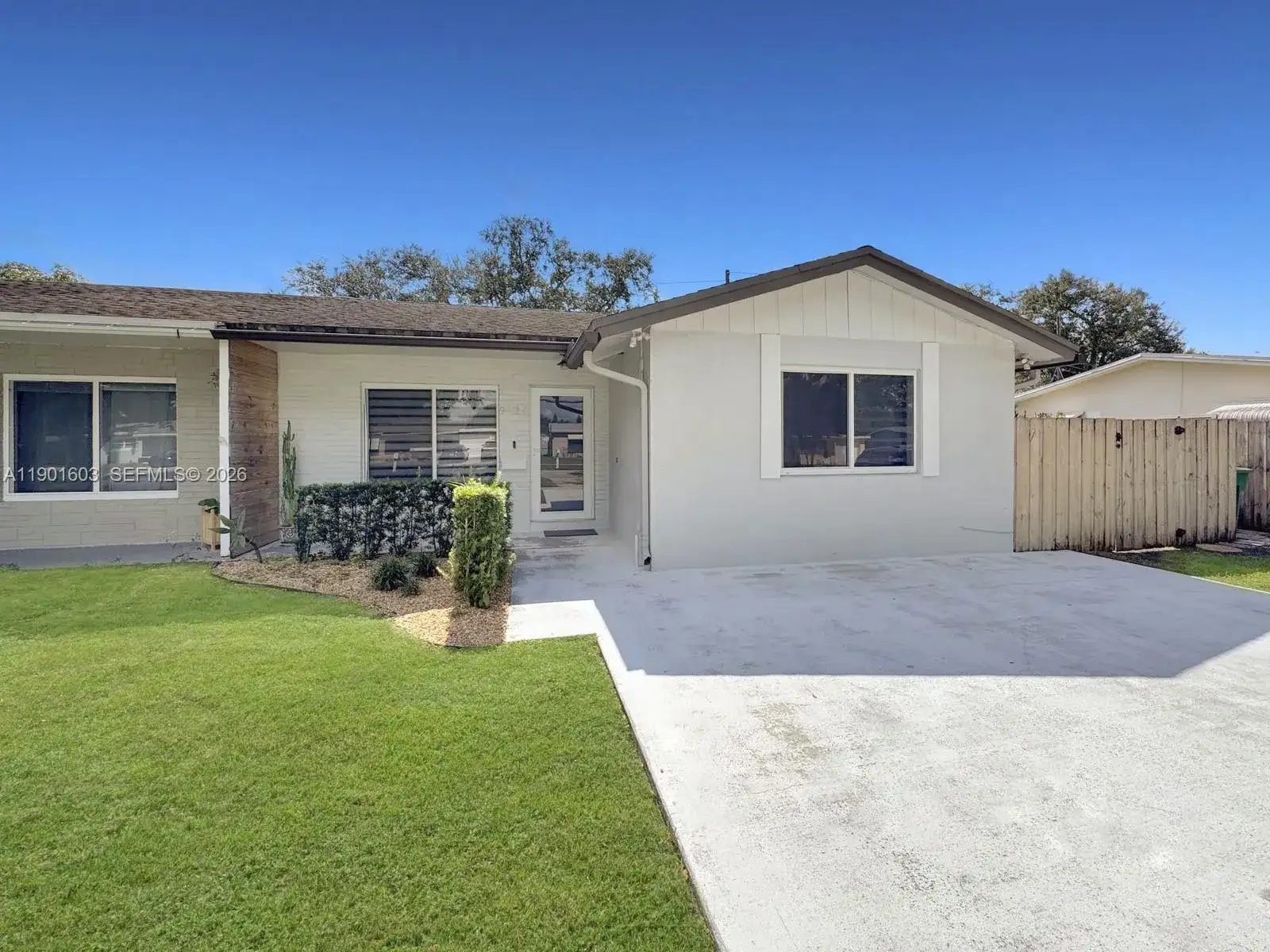 9424 SW 52nd St, Cooper City FL 33328 photo 3