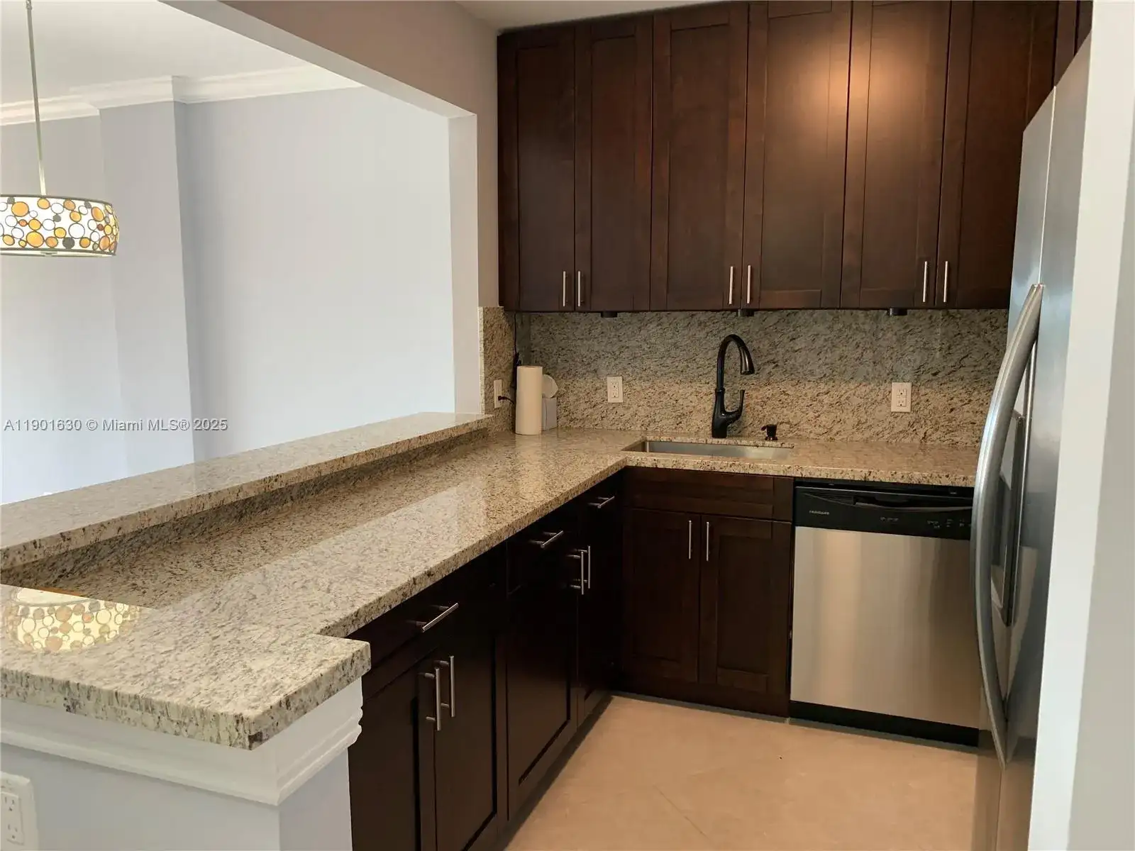 1455 N Treasure Dr # 2M, North Bay Village FL 33141 photo 4