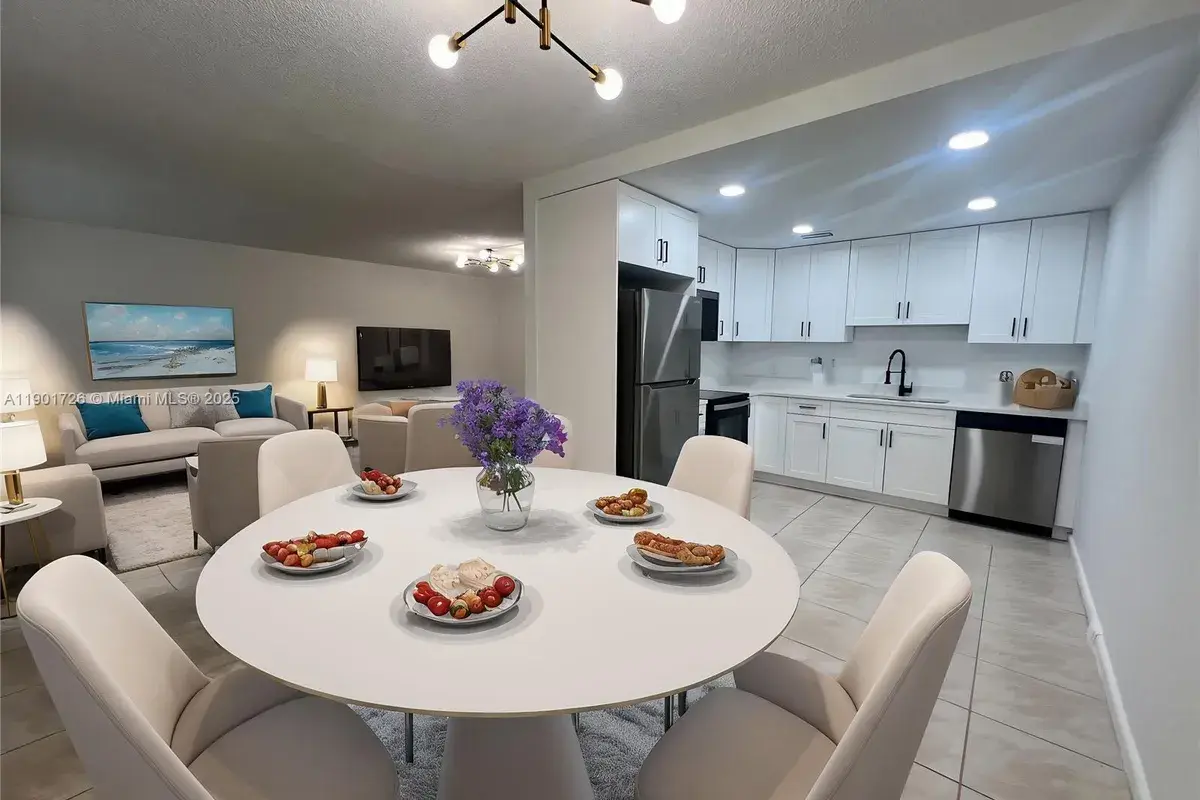 3089 E Yarmouth E # 3089, Boca Raton FL 33434