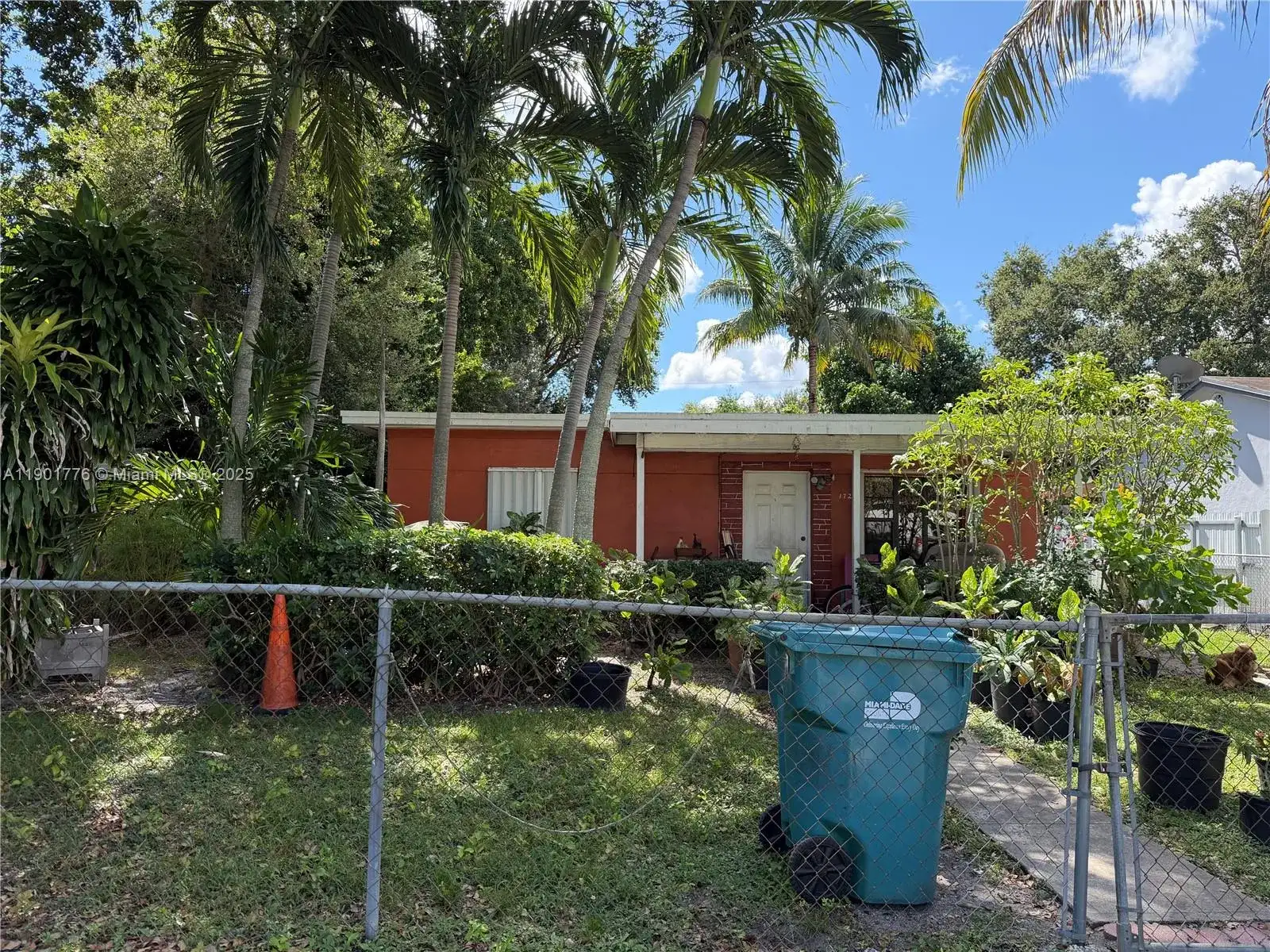 1720 NW 85th St, Miami FL 33147 photo 2