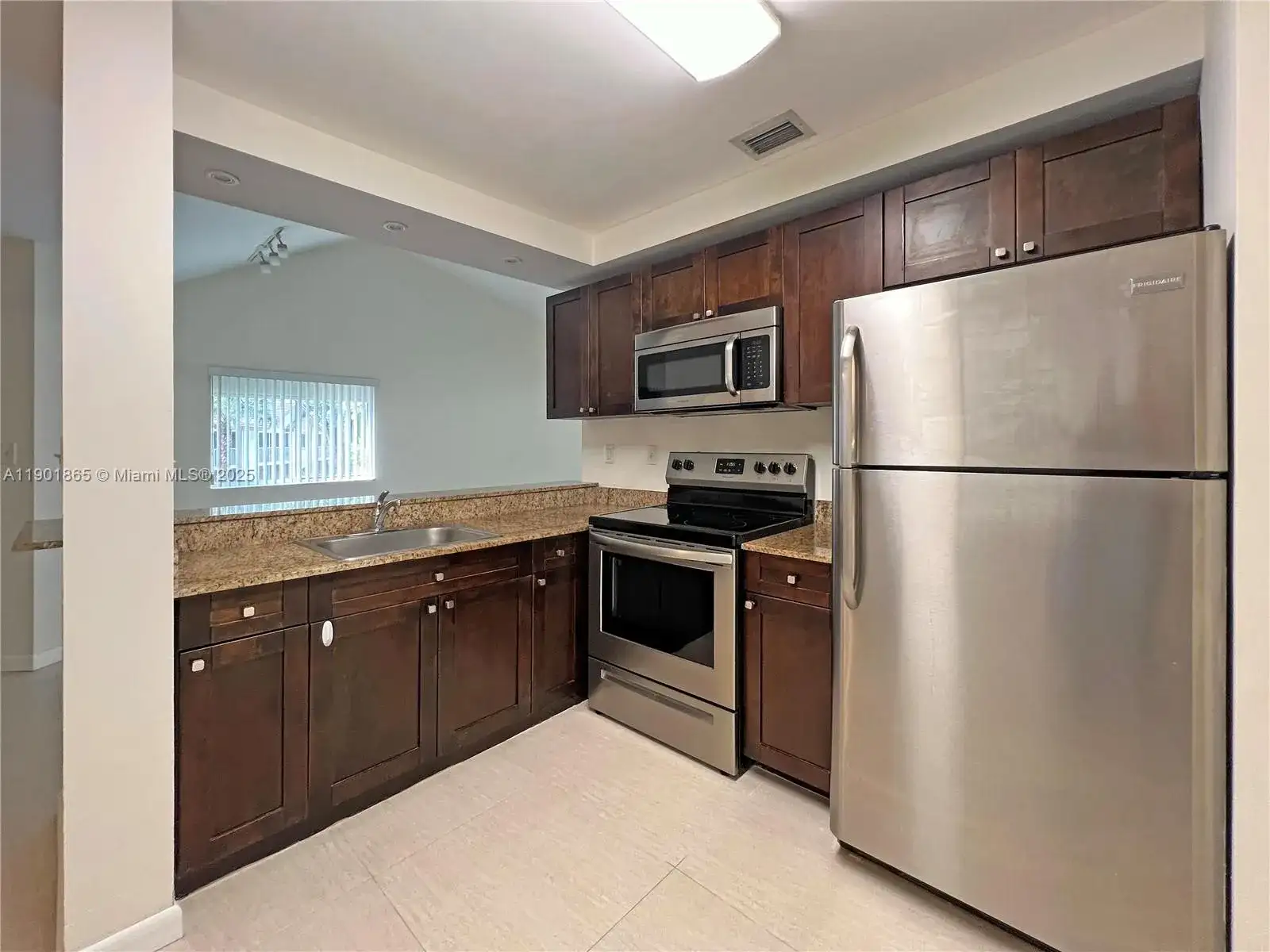 14015 SW 91st Ter # 14015, Miami FL 33186 photo 3