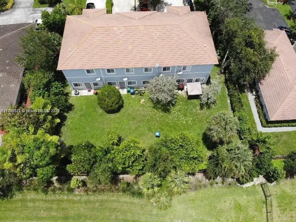 8706 NW 38th Dr, Coral Springs FL 33065 photo 5