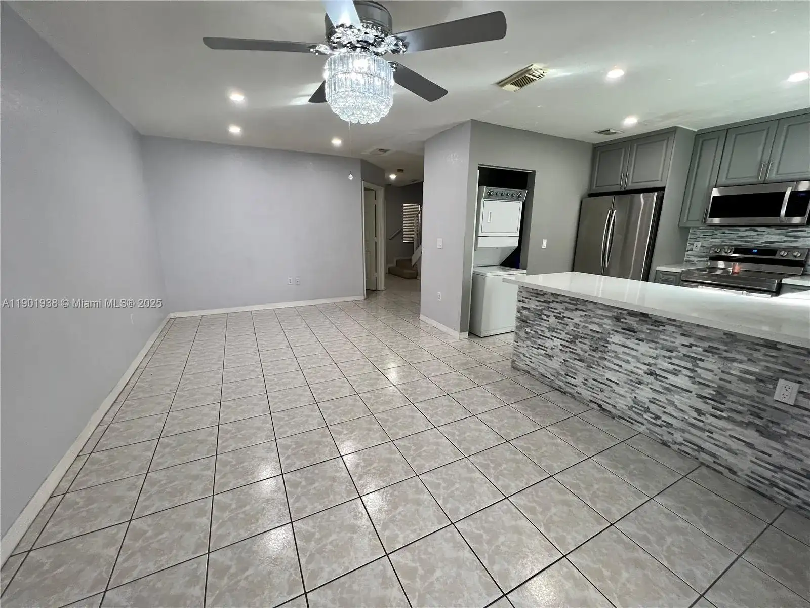 10644 NW 87th Ct # 10644, Hialeah Gardens FL 33018 photo 3
