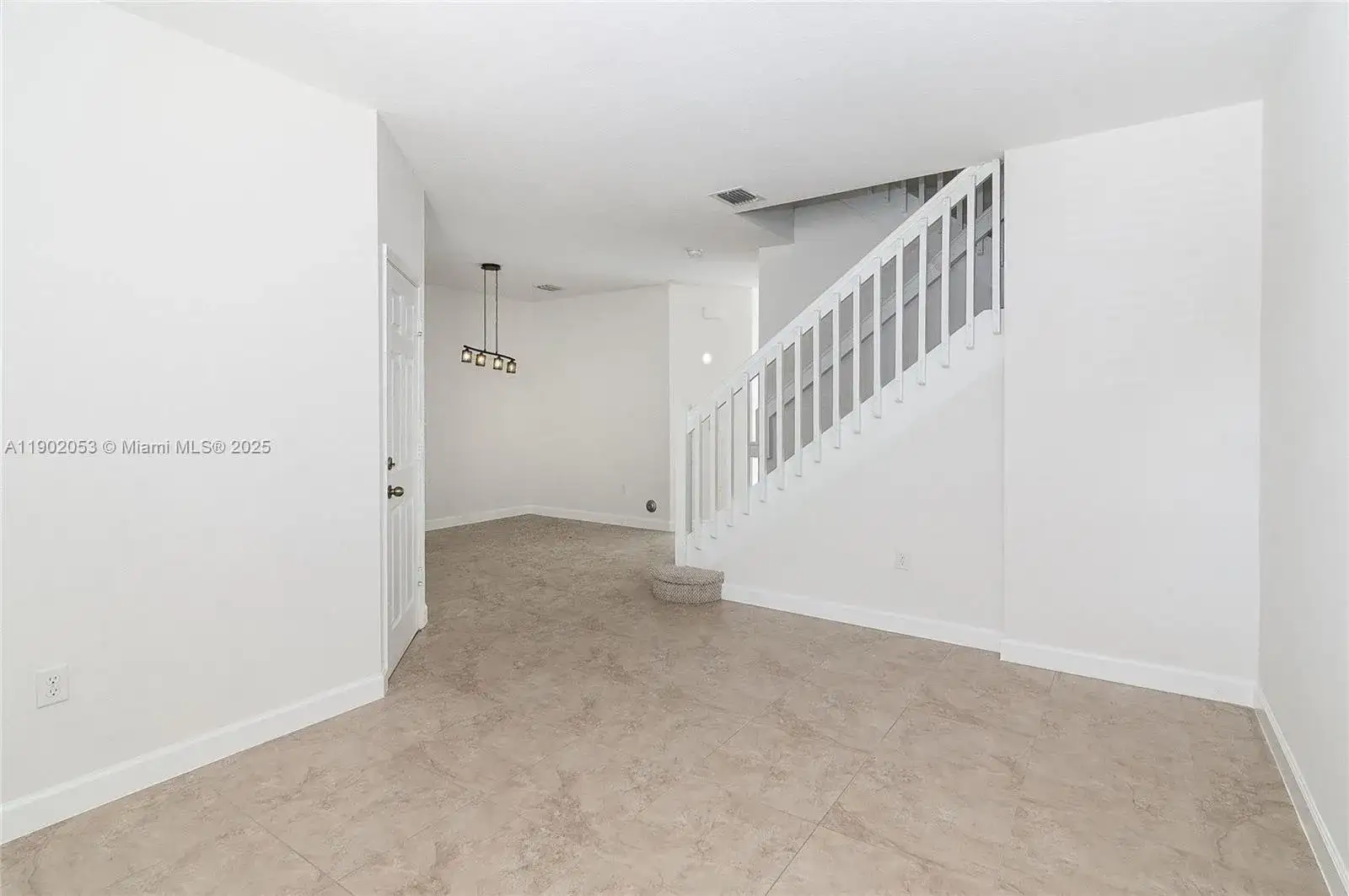 1027 NE 207th St # 1027, Miami FL 33179 photo 4
