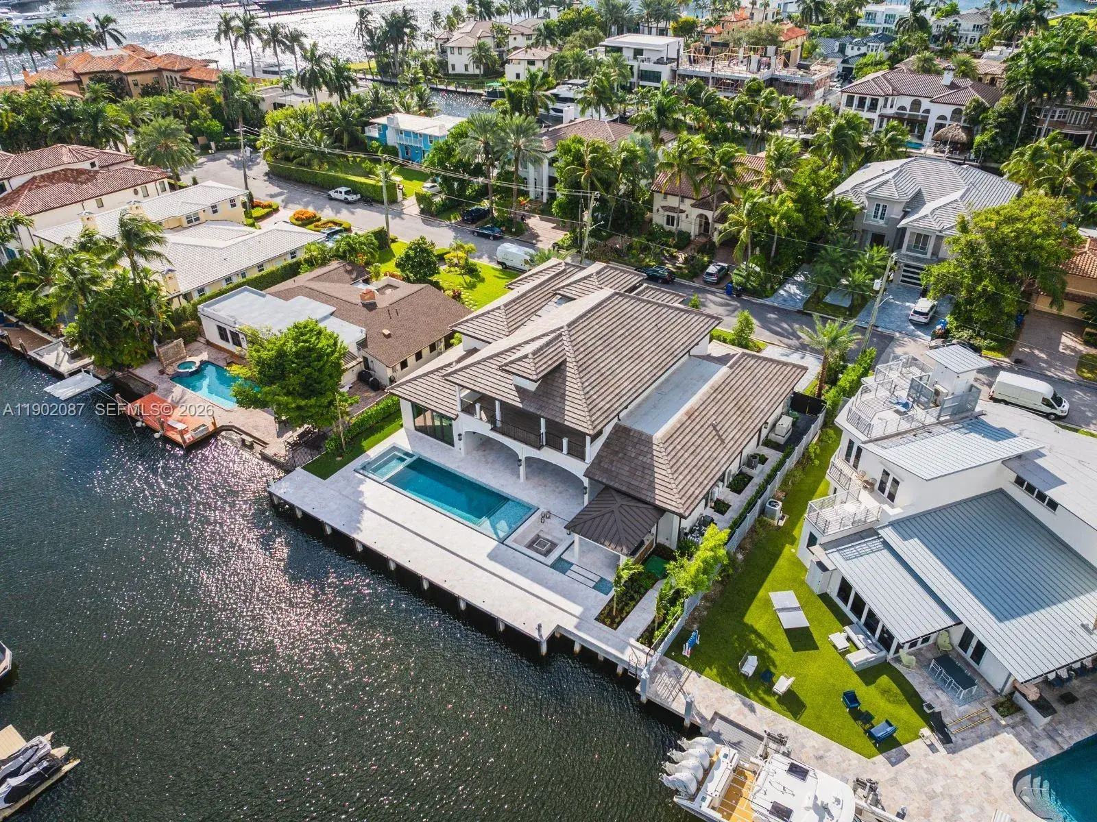 2605 Castilla Isle, Fort Lauderdale FL 33301