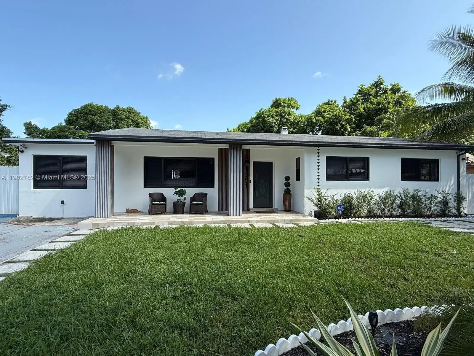 1351 NW 132nd Ter, Miami FL 33167 photo 2