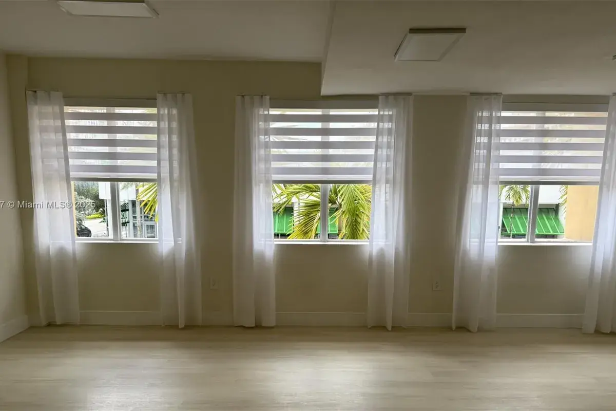 220 Miracle Mile # B221, Coral Gables FL 33134