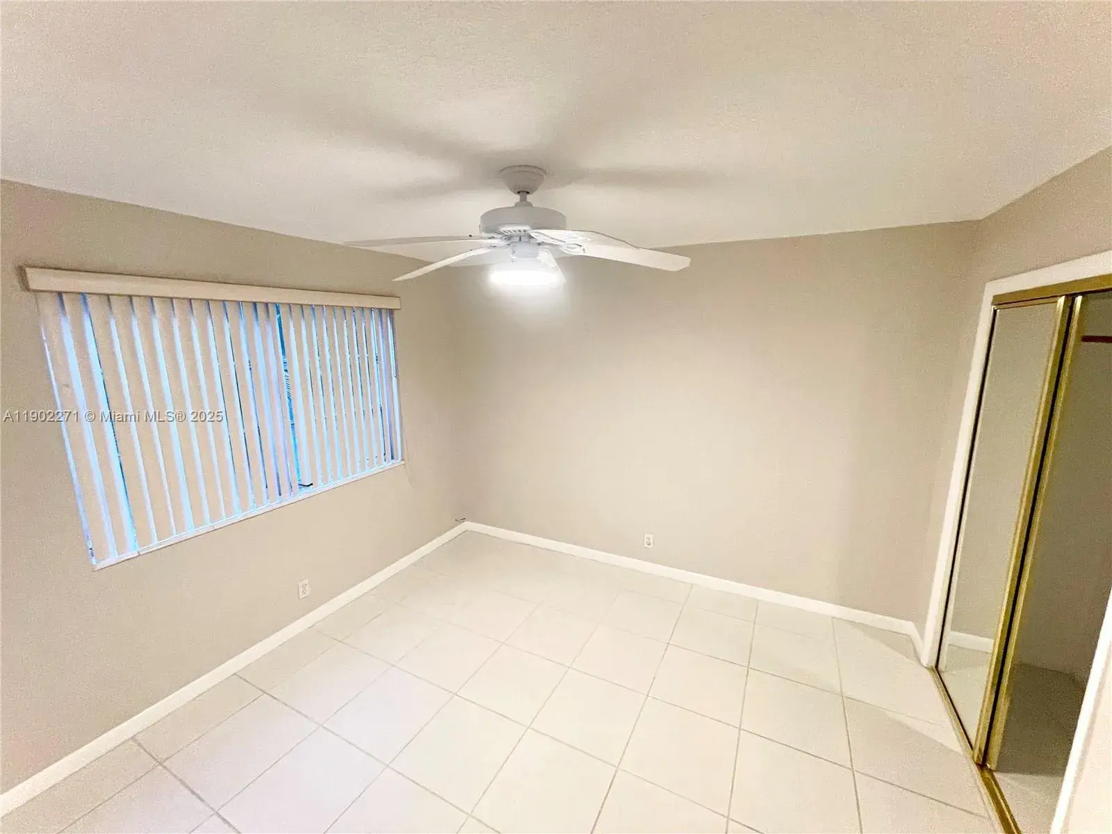 2175 NE 56th St # 105, Fort Lauderdale FL 33308