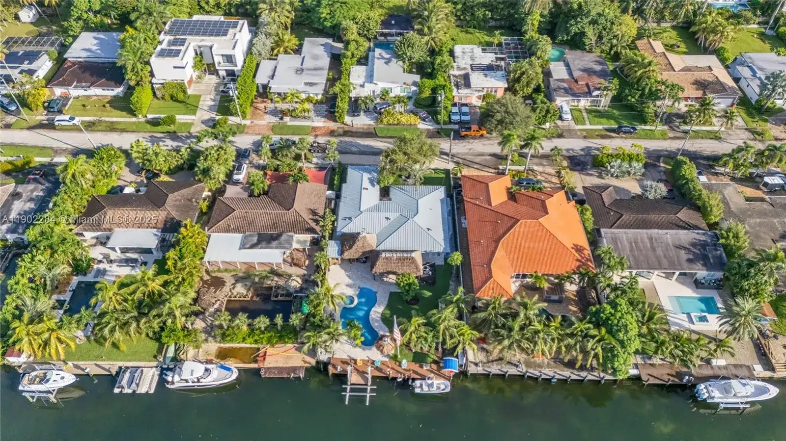 2108 NE 124th St, North Miami FL 33181 photo 3