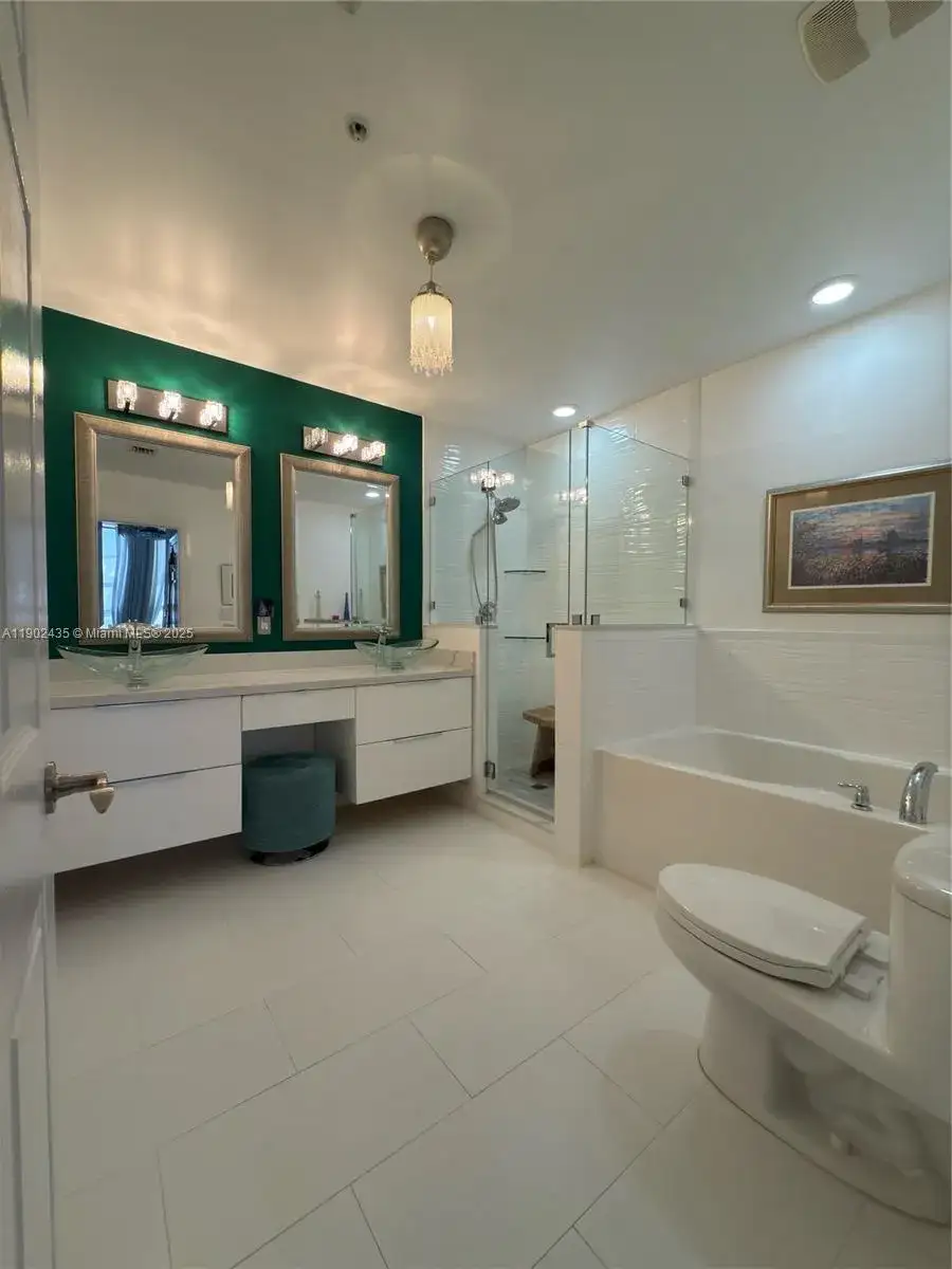 3001 NE 185th St # 532, Aventura FL 33180 photo 4
