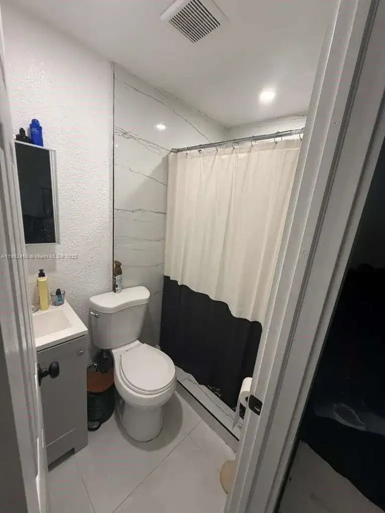 511 NW 133rd St, North Miami FL 33168 photo 4