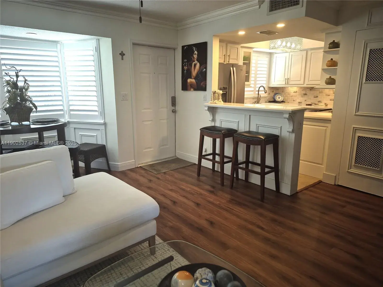 535 Hendricks Isle Apt # 306, Fort Lauderdale FL 33301