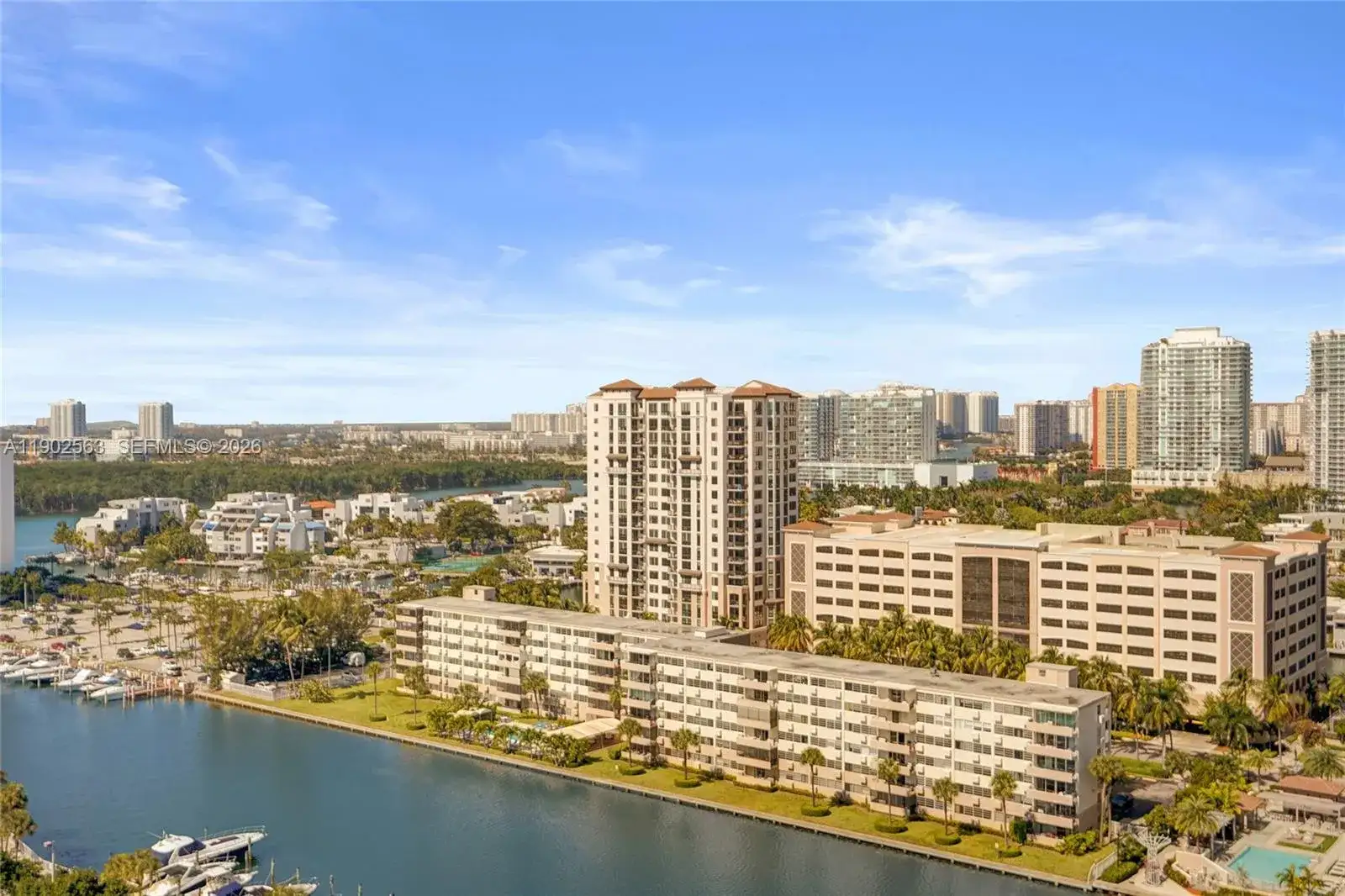 100 Bayview Dr # 1901, Sunny Isles Beach FL 33160 photo 5