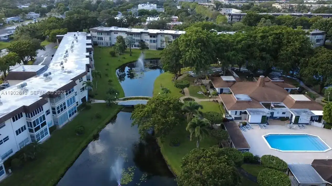 4700 NW 35TH ST # 602, Lauderdale Lakes FL 33319 photo 3