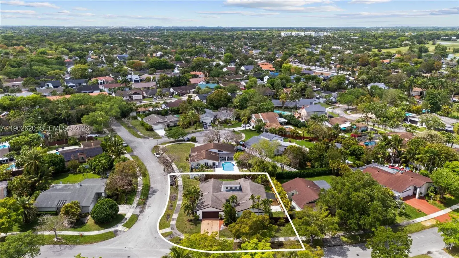 10610 SW 128th Ave, Miami FL 33186 photo 2