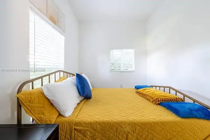 8028 NW 5th Ct Rear, Miami FL 33150 photo 4